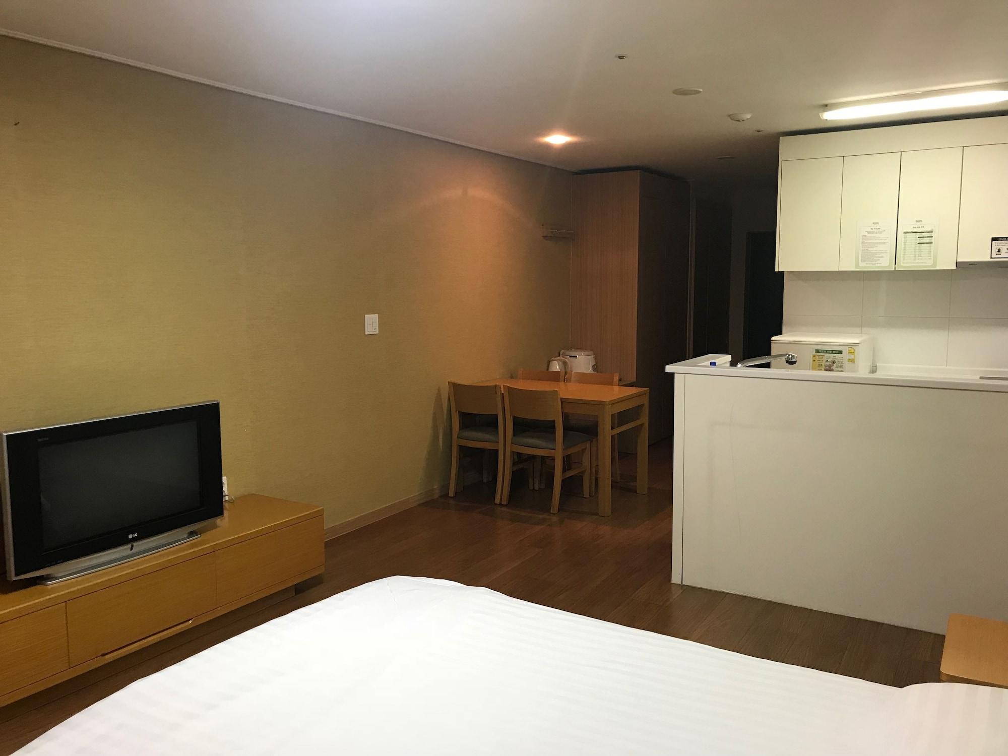 Jeongseon Mayhills Resort Buitenkant foto