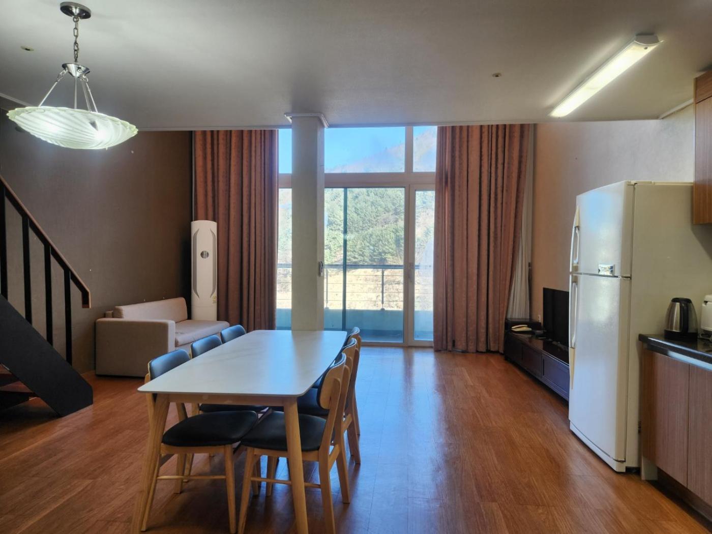 Jeongseon Mayhills Resort Buitenkant foto
