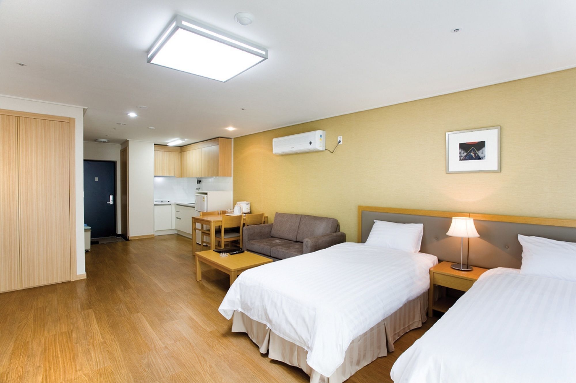 Jeongseon Mayhills Resort Buitenkant foto