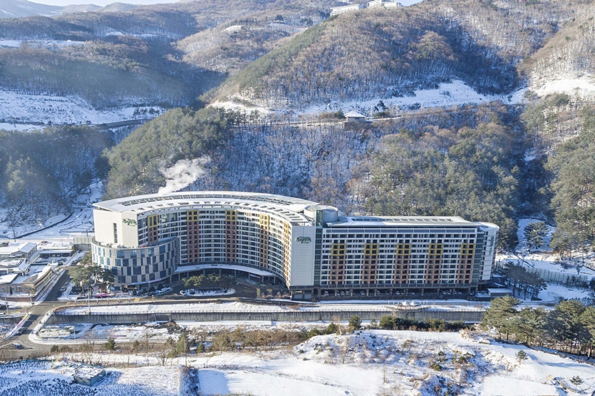 Jeongseon Mayhills Resort Buitenkant foto