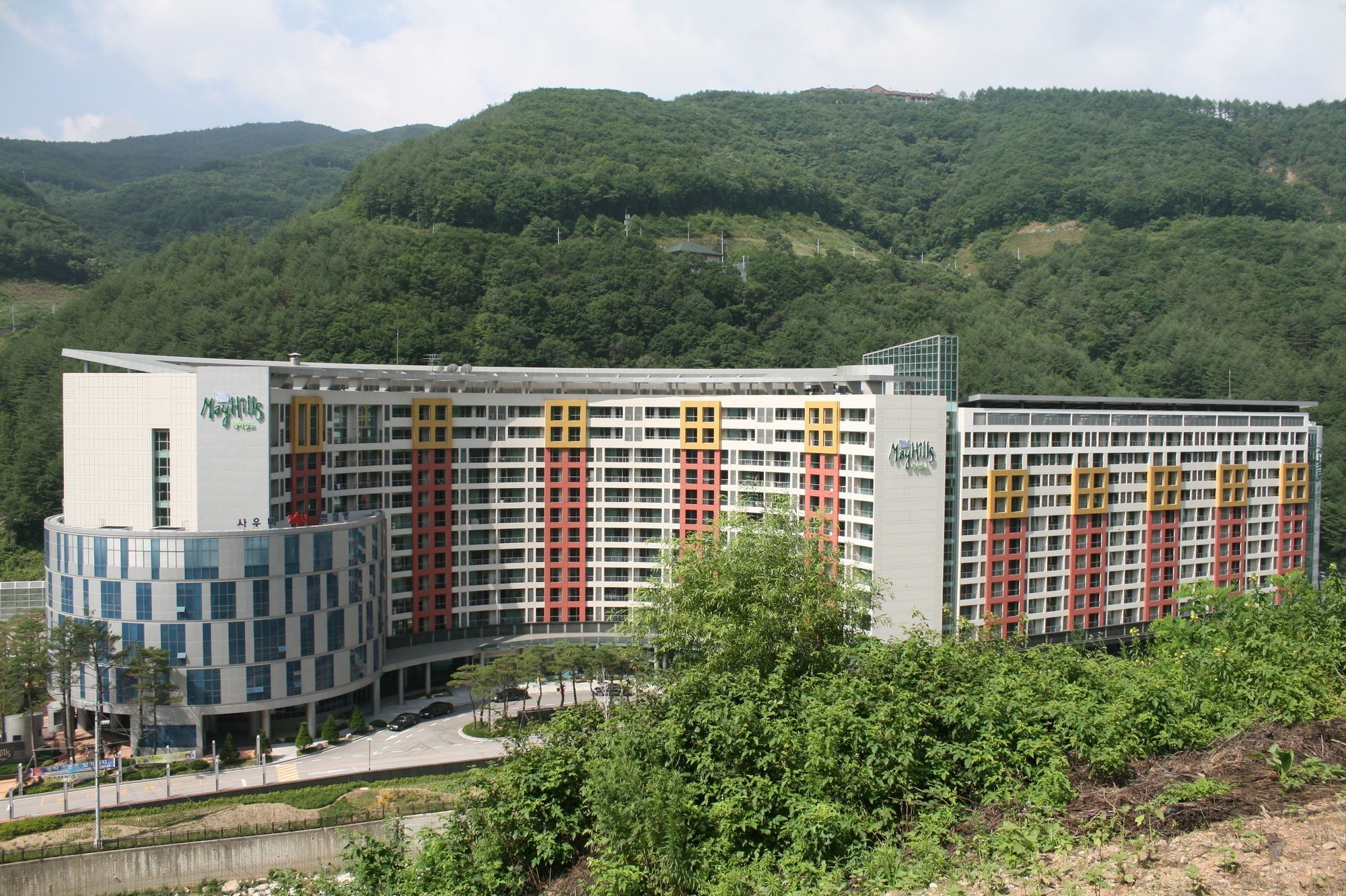 Jeongseon Mayhills Resort Buitenkant foto